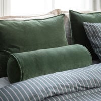 Fanni K Bolster koristetyyny 55x20 cm sammaleenvihreä